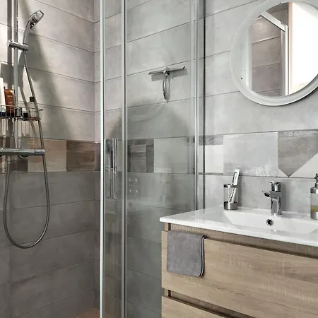 étape Au Chemin Des Dames - Et Table D'hôtes 3* Pontavert